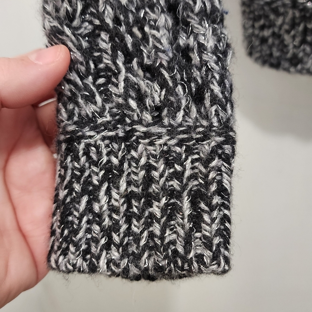 Tommy Bahama Black, Gray and Silver/Metallic‎ Open Knit Pullover Sweater Size XS - Picture 2 of 8